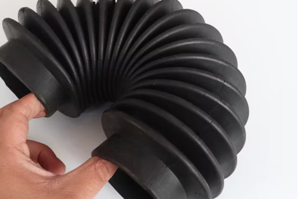 Flexible shielding bellows